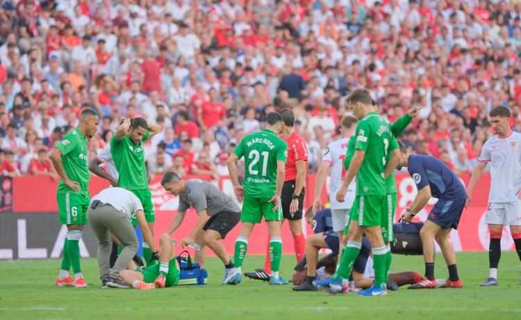 El primer derbi hispalense Sevilla – Betis ya tiene fecha y hora: domingo 30 de noviembre a las 16:15 horas El primer derbi hispalense Sevilla – Betis ya tiene fecha y hora: domingo 30 de noviembre a las 16:15 horas