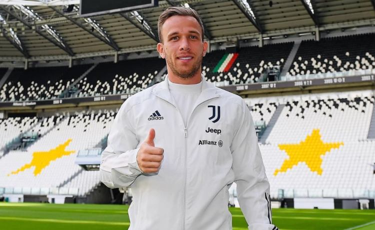 Vía libre para el fichaje de Arthur Melo Vía libre para el fichaje de Arthur Melo