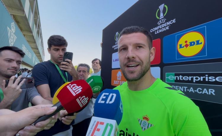 Aitor Ruibal, recuerdos de campeón: bronca con Pellegrini, final de Conference, el Chelsea… Aitor Ruibal, recuerdos de campeón: bronca con Pellegrini, final de Conference, el Chelsea…