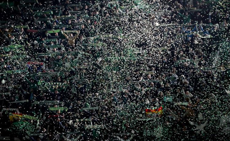 Un premio extra en verdiblanco por ganar el derbi Un premio extra en verdiblanco por ganar el derbi