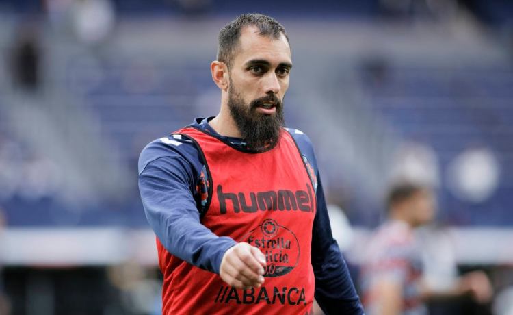 La «negociación» con el Betis por Borja Iglesias La «negociación» con el Betis por Borja Iglesias