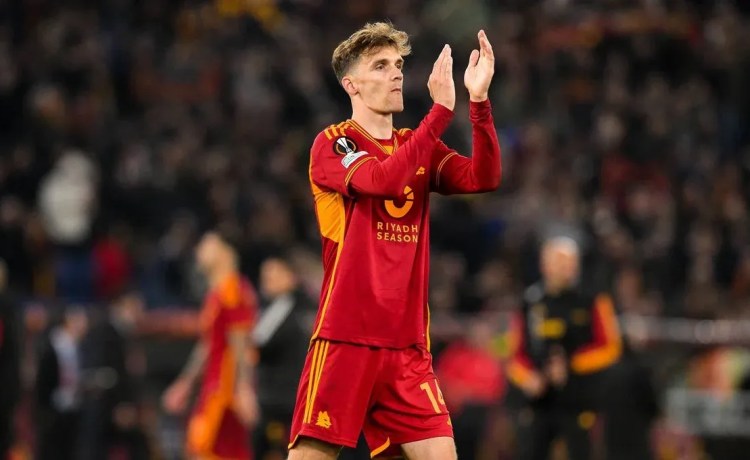 Nuevo intento del Betis por Diego Llorente Nuevo intento del Betis por Diego Llorente