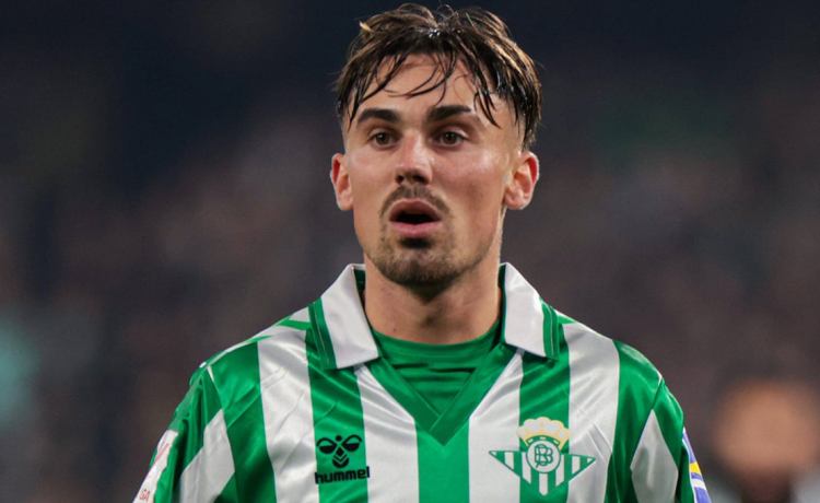 El Betis zanja el futuro inmediato de Rodri Sánchez antes del cierre El Betis zanja el futuro inmediato de Rodri Sánchez antes del cierre