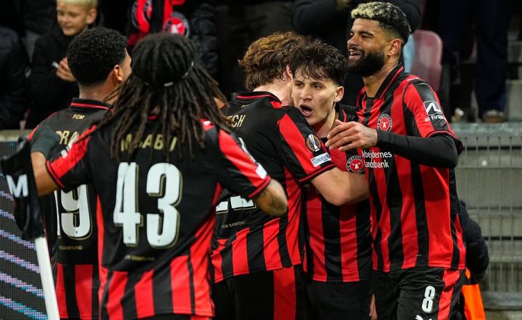 Así fue la jornada 4 de la Europa League: Celta y Betis dan un salto en una tabla que domina el Midtjylland Así fue la jornada 4 de la Europa League: Celta y Betis dan un salto en una tabla que domina el Midtjylland