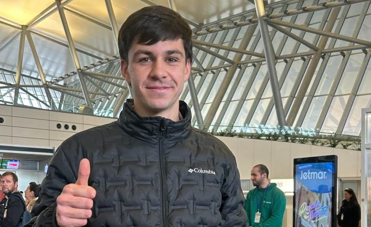 Las primeras palabras como bético de Gonzalo Petit, que viene de camino Las primeras palabras como bético de Gonzalo Petit, que viene de camino