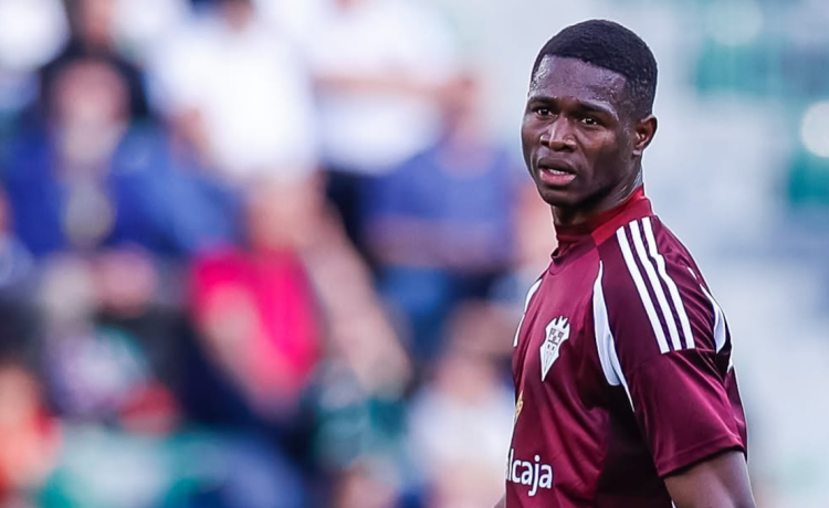 Cerrado el fichaje de Kofane Cerrado el fichaje de Kofane