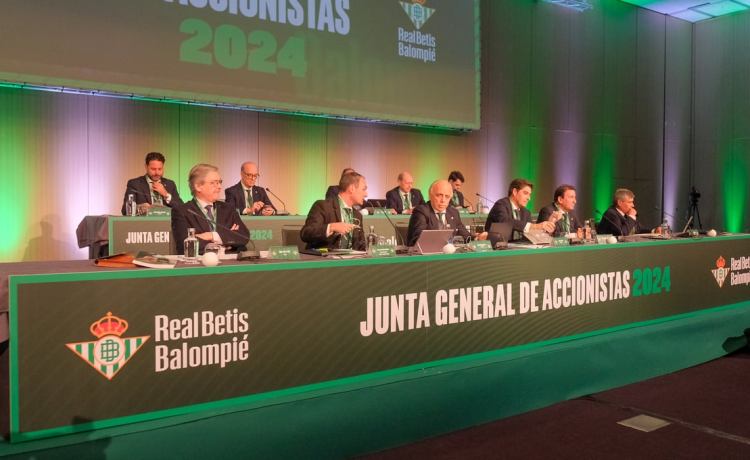 El Betis volverá a presumir de economía saneada en la Junta General de Accionistas El Betis volverá a presumir de economía saneada en la Junta General de Accionistas