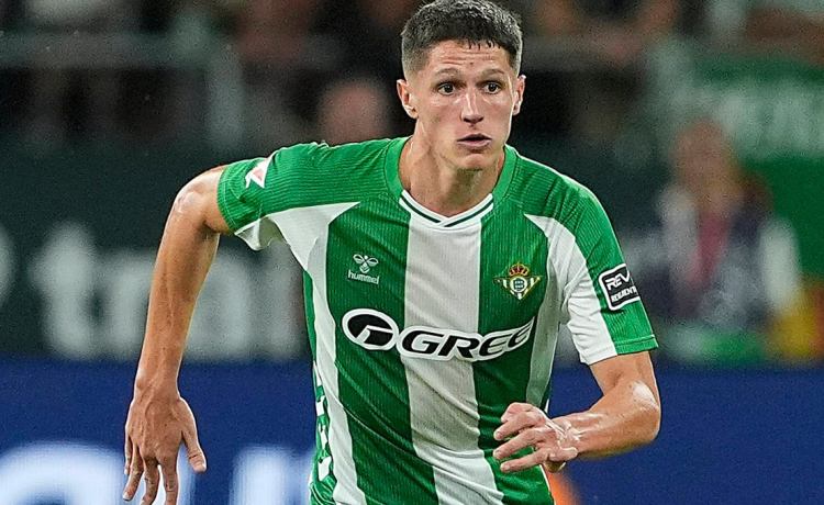 La Bundesliga impulsa la salida de Sergi Altimira con un nuevo pretendiente: «Está muy interesado» La Bundesliga impulsa la salida de Sergi Altimira con un nuevo pretendiente: «Está muy interesado»