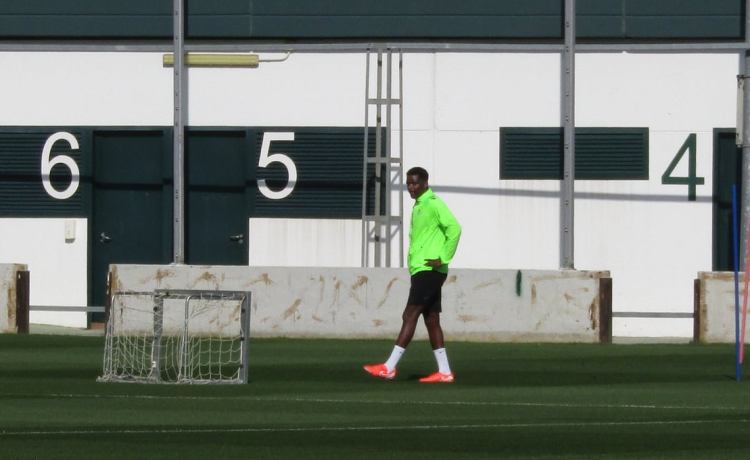 William Carvalho ya toca balón y Pellegrini recupera a Aitor Ruibal William Carvalho ya toca balón y Pellegrini recupera a Aitor Ruibal