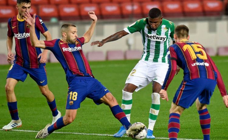 Emerson Royal, desde luego, no es un ‘bienqueda’: «¿Italia? Echo de menos España, donde fue muy feliz… en el Betis» Emerson Royal, desde luego, no es un ‘bienqueda’: «¿Italia? Echo de menos España, donde fue muy feliz… en el Betis»