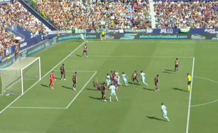 El CTA presume del gol anulado en el Ciudad de Valencia: «Perfectamente aplicado» El CTA presume del gol anulado en el Ciudad de Valencia: «Perfectamente aplicado»