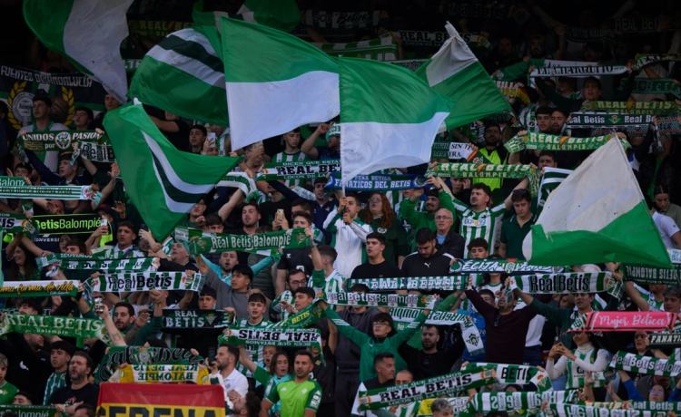 Vuelta a las andadas con el precio de las entradas para la ida y ‘marea verde’ en la vuelta condicionada por el miedo Vuelta a las andadas con el precio de las entradas para la ida y ‘marea verde’ en la vuelta condicionada por el miedo