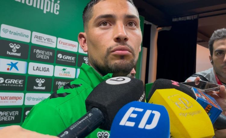 Chimy Ávila explica su pique con Iñigo Martínez y discrepa con Pellegrini Chimy Ávila explica su pique con Iñigo Martínez y discrepa con Pellegrini