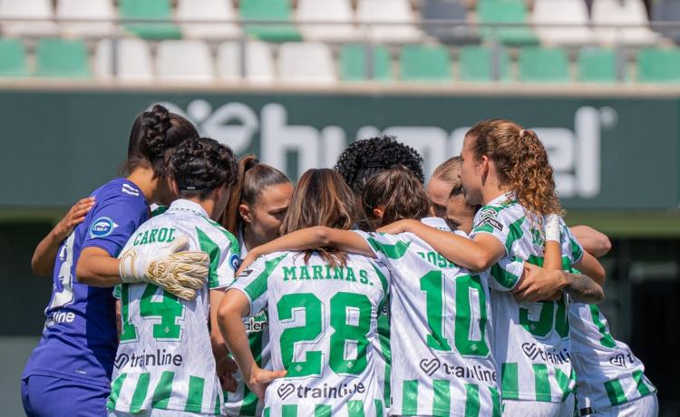 La primera consecuencia del descenso del Betis Féminas llega en los despachos La primera consecuencia del descenso del Betis Féminas llega en los despachos