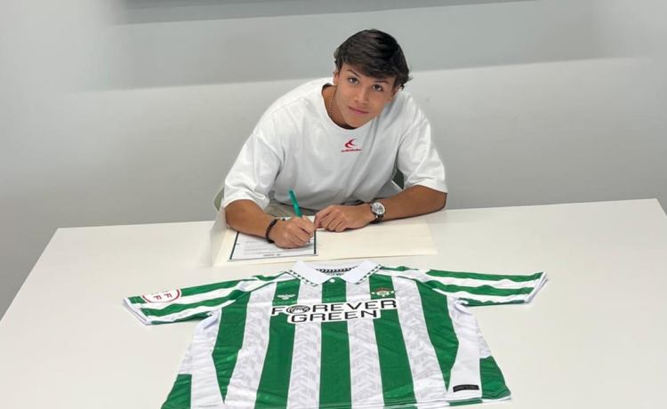 El Betis ficha a Daniel Álvarez, hermano menor del ex sevillista Carlos Álvarez El Betis ficha a Daniel Álvarez, hermano menor del ex sevillista Carlos Álvarez