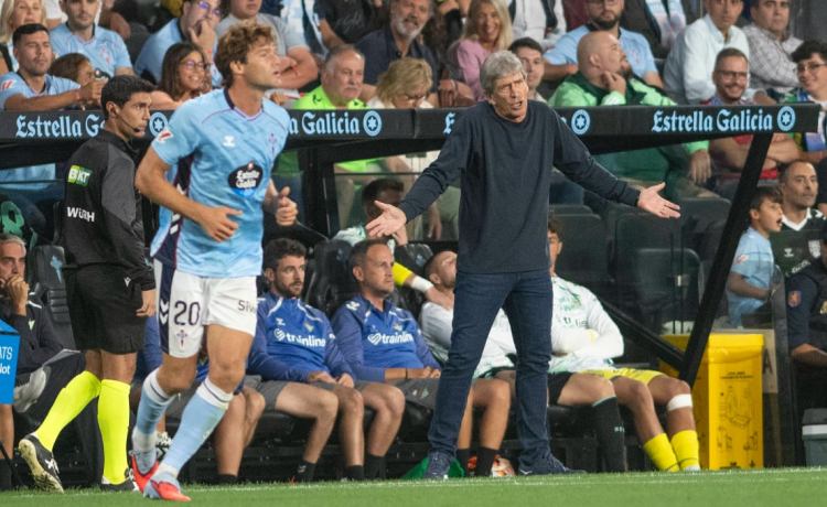 Pellegrini, más preocupado por Aitor Ruibal que por el bajón del Betis Pellegrini, más preocupado por Aitor Ruibal que por el bajón del Betis
