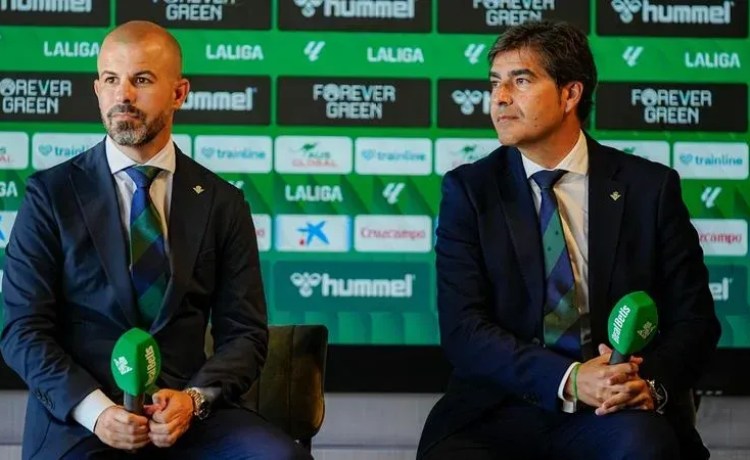 El Betis no descarta un sorprendente giro para el mercado de enero El Betis no descarta un sorprendente giro para el mercado de enero