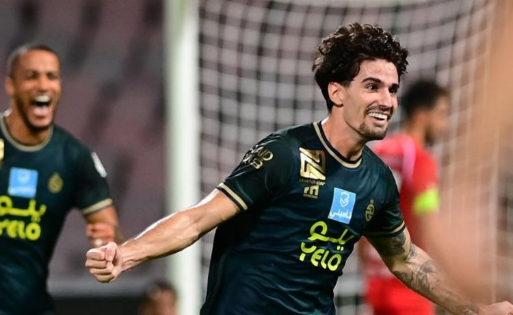 Dispara su caché y el Betis no le quita ojo Dispara su caché y el Betis no le quita ojo