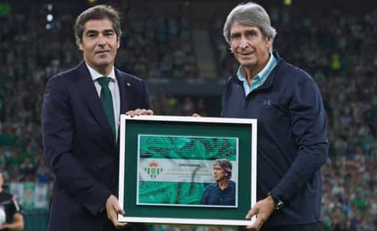 Golpe de efecto del Betis con Pellegrini en vísperas del derbi con un acercamiento decisivo para su renovación Golpe de efecto del Betis con Pellegrini en vísperas del derbi con un acercamiento decisivo para su renovación