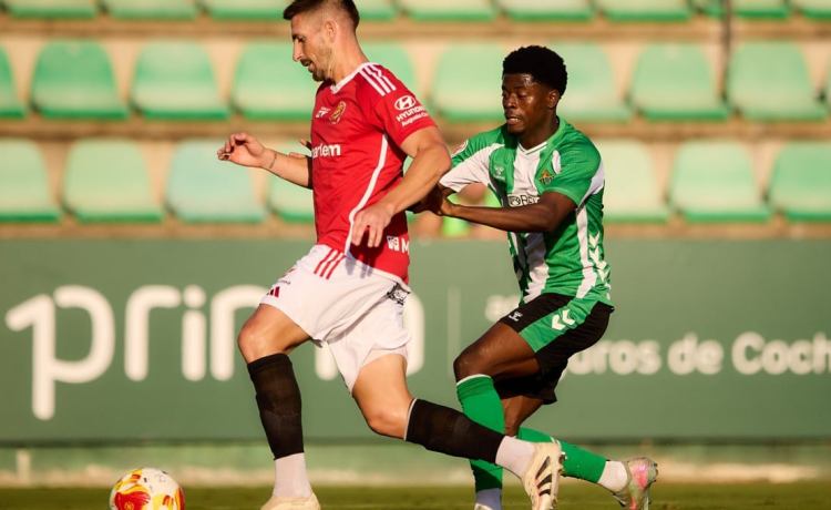 Betis Deportivo 2-2 Nàstic: El filial se levanta dos veces y se queda sin fuelle Betis Deportivo 2-2 Nàstic: El filial se levanta dos veces y se queda sin fuelle