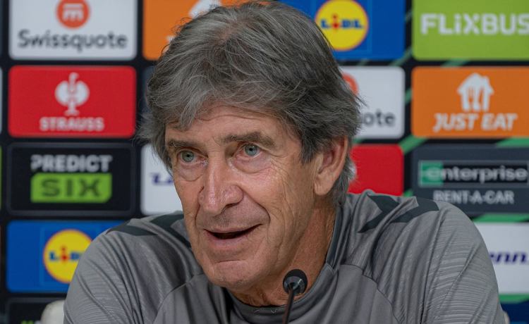 La pregunta que hizo reír a Pellegrini y la respuesta sobre su futuro en el Betis La pregunta que hizo reír a Pellegrini y la respuesta sobre su futuro en el Betis