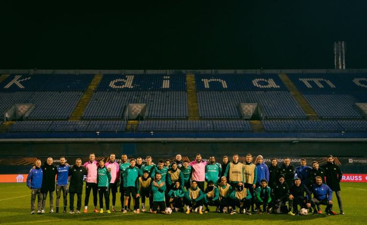 Manu Fajardo descarta «una ‘bomba’ del perfil de Antony» en enero, aunque «el fútbol es muy volátil» Manu Fajardo descarta «una ‘bomba’ del perfil de Antony» en enero, aunque «el fútbol es muy volátil»