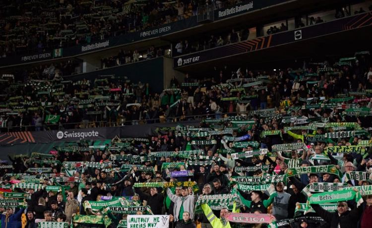 Al borde del ‘no hay billetes’ pese a Leonardo en La Cartuja: se avecina nuevo récord Al borde del ‘no hay billetes’ pese a Leonardo en La Cartuja: se avecina nuevo récord