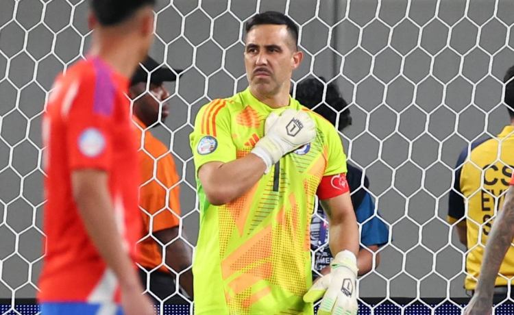 El sorprendente giro que puede llevar a Claudio Bravo a la Premier League El sorprendente giro que puede llevar a Claudio Bravo a la Premier League