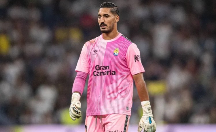 Las Palmas vuelve a cargar contra el Betis por Álvaro Valles: «Si no está a la altura…» Las Palmas vuelve a cargar contra el Betis por Álvaro Valles: «Si no está a la altura…»