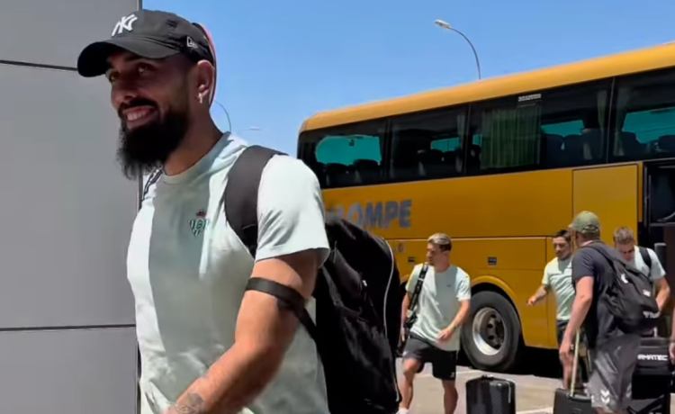 ¿Valencia? ¿Girona? ¿Rayo? ¿Monterrey? ¿Sólo Celta? Las opciones reales de futuro para Borja Iglesias ¿Valencia? ¿Girona? ¿Rayo? ¿Monterrey? ¿Sólo Celta? Las opciones reales de futuro para Borja Iglesias