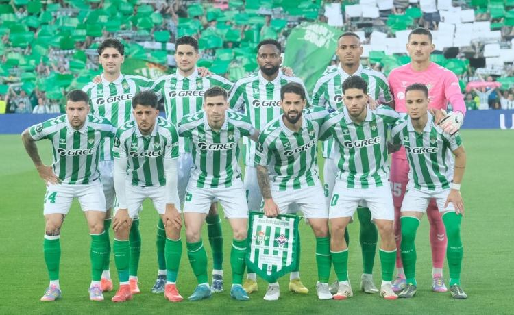 Puntos uno a uno del Real Betis ante la Fiorentina: Abde y Antony colorean de verde el último marcador europeo del Benito Villamarín Puntos uno a uno del Real Betis ante la Fiorentina: Abde y Antony colorean de verde el último marcador europeo del Benito Villamarín