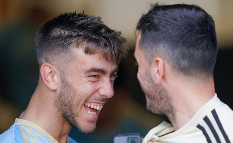 Permiso y cifras para el rápido reencuentro entre Iker Losada y el Betis Permiso y cifras para el rápido reencuentro entre Iker Losada y el Betis