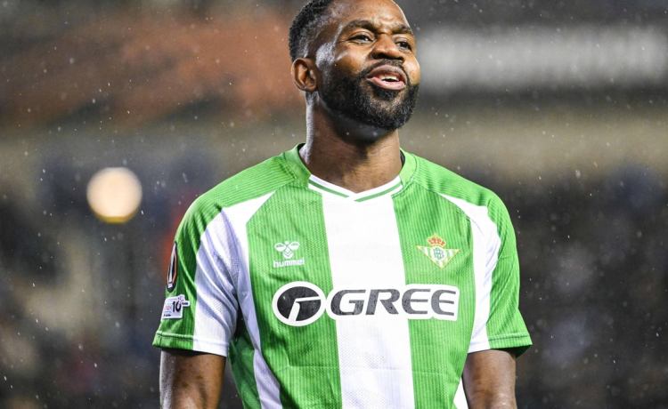 La suerte con el gol se alía en contra de Cédric Bakambu antes de la Copa África La suerte con el gol se alía en contra de Cédric Bakambu antes de la Copa África