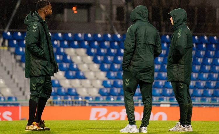 Explota tras el desastre europeo del Betis: «Discuto que haya talento» Explota tras el desastre europeo del Betis: «Discuto que haya talento»