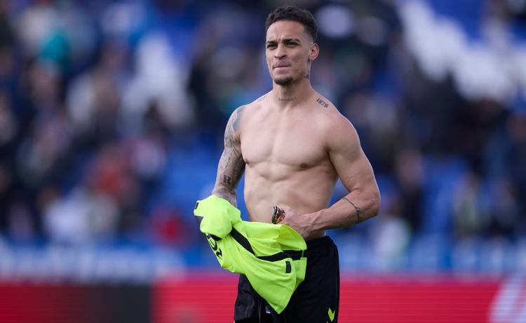 Manu Fajardo confirma cuál es el plan para retener a Antony Manu Fajardo confirma cuál es el plan para retener a Antony