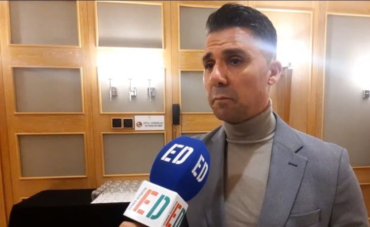 Fernando Sales: «El Betis está mejor que el Sevilla pero en los derbis no hay favoritos» Fernando Sales: «El Betis está mejor que el Sevilla pero en los derbis no hay favoritos»