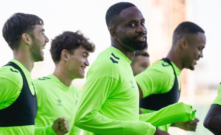Cuatro bajas, un regreso y dos ‘joyas’ en la lista europea del Betis Cuatro bajas, un regreso y dos ‘joyas’ en la lista europea del Betis