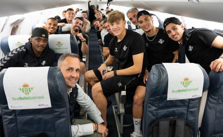 El Betis, a Europa League mínimo, pero luchará por Champions… pese a la amenaza de Cristóbal Soria El Betis, a Europa League mínimo, pero luchará por Champions… pese a la amenaza de Cristóbal Soria