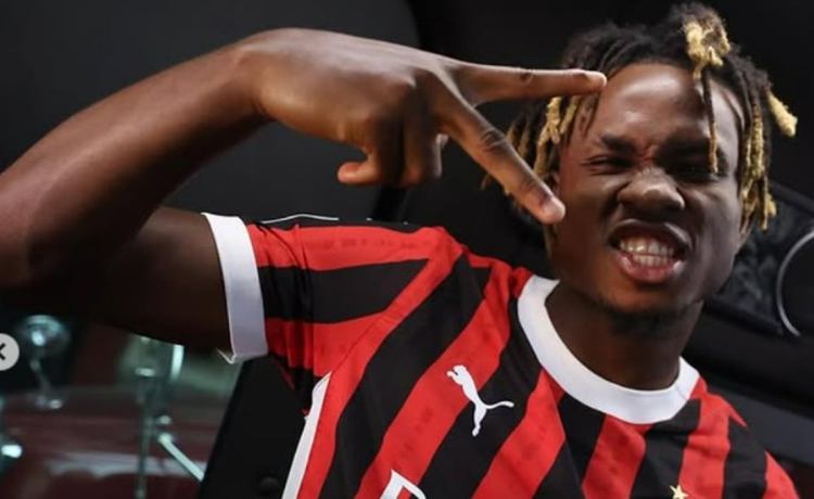 El Betis busca en el Milan por si falla Antony El Betis busca en el Milan por si falla Antony
