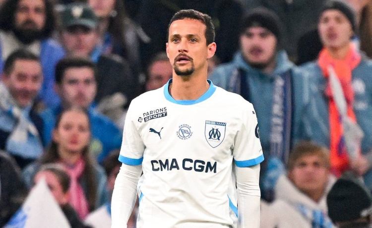 El calvario de Luiz Felipe mientras ‘espera’ al Betis El calvario de Luiz Felipe mientras ‘espera’ al Betis