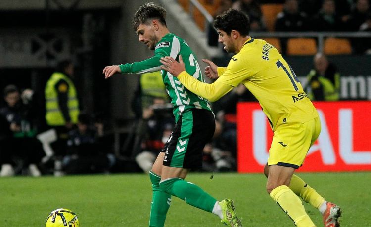 Lo Celso regatea también a su futuro y tira de escudo: «Siempre digo que es un orgullo y un privilegio» Lo Celso regatea también a su futuro y tira de escudo: «Siempre digo que es un orgullo y un privilegio»