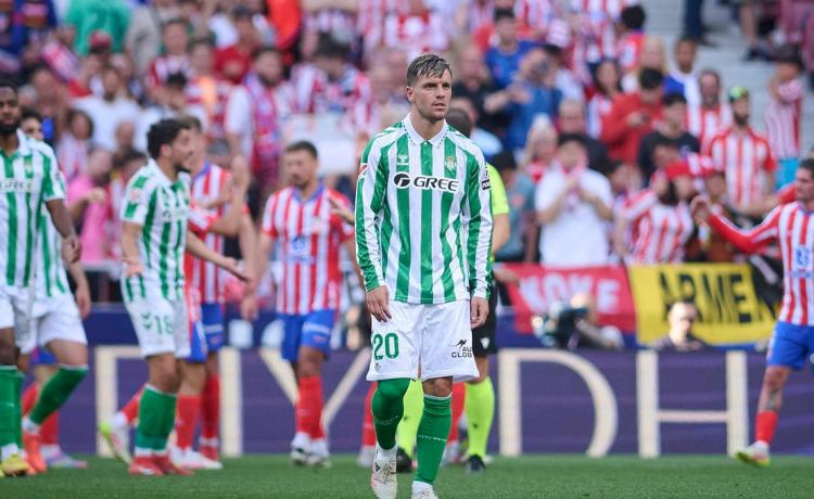 El Betis confirma un problema preocupante ante el Chelsea El Betis confirma un problema preocupante ante el Chelsea