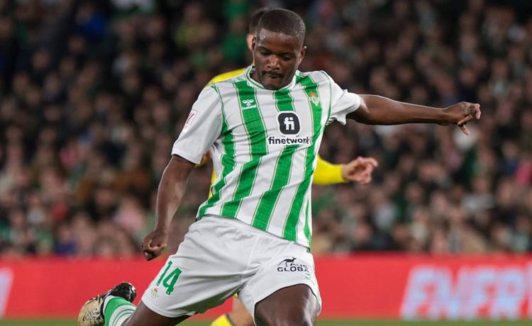 El Betis pasa a la acción con William Carvalho El Betis pasa a la acción con William Carvalho