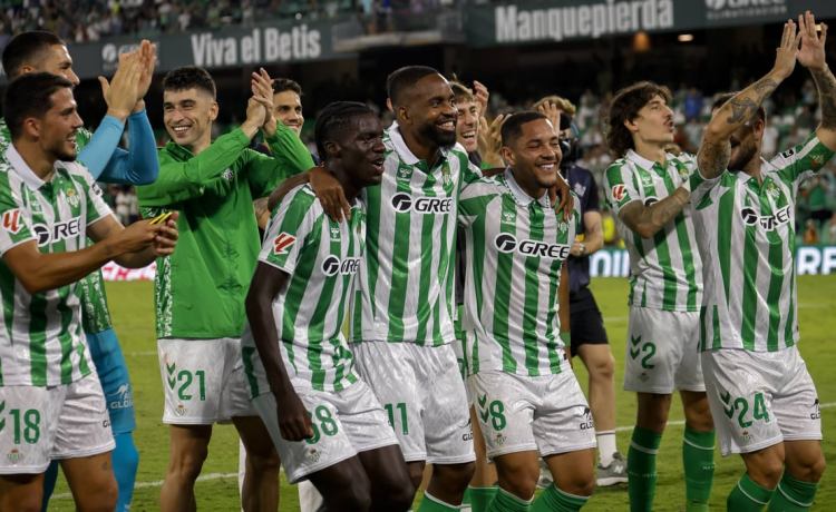 El Betis, a por un objetivo con beneficios futuros El Betis, a por un objetivo con beneficios futuros