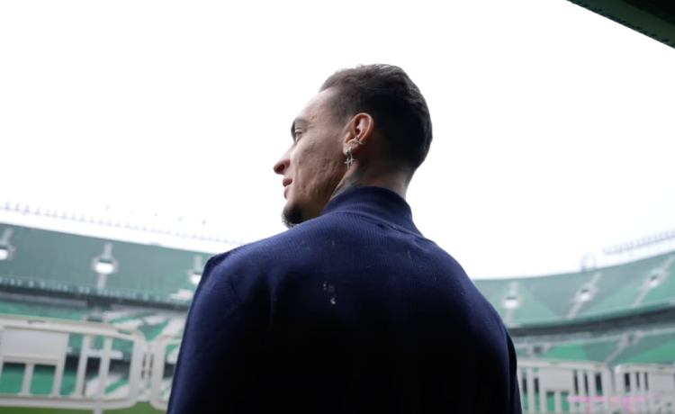 Antony, agradecido y «con muchas ganas» de estrenarse con un Betis cuyos goles ya celebra Antony, agradecido y «con muchas ganas» de estrenarse con un Betis cuyos goles ya celebra