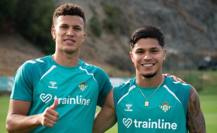 Los mejores ‘cicerones’ para Nelson Deossa: «Aquí vas a ser muy feliz» Los mejores ‘cicerones’ para Nelson Deossa: «Aquí vas a ser muy feliz»