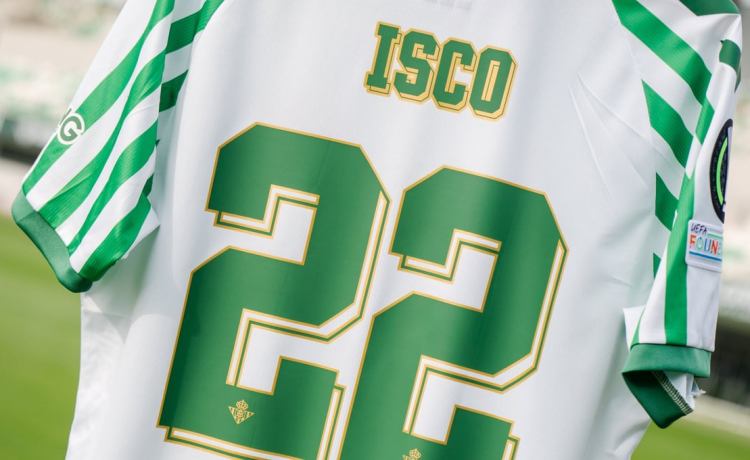 Tres años después, un detalle tan oportuno como talismán Tres años después, un detalle tan oportuno como talismán