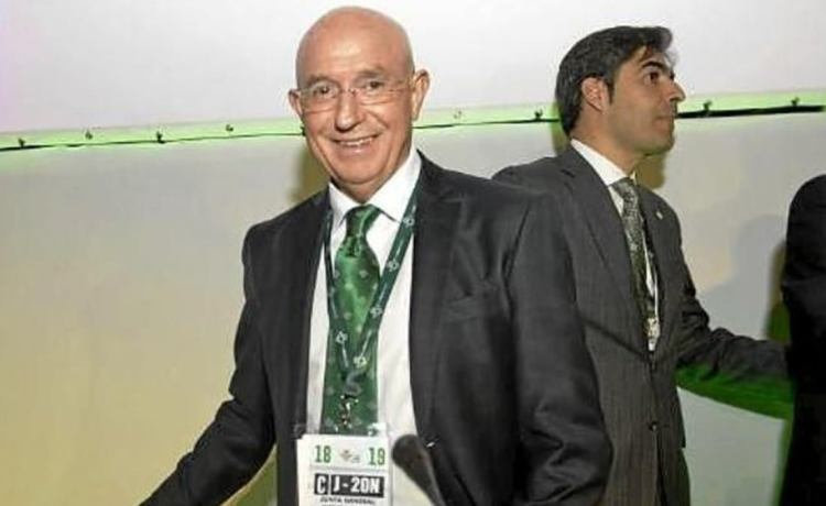 Serra Ferrer aplaude al Betis, le hace una petición a la directiva y manda un recado al Sevilla Serra Ferrer aplaude al Betis, le hace una petición a la directiva y manda un recado al Sevilla