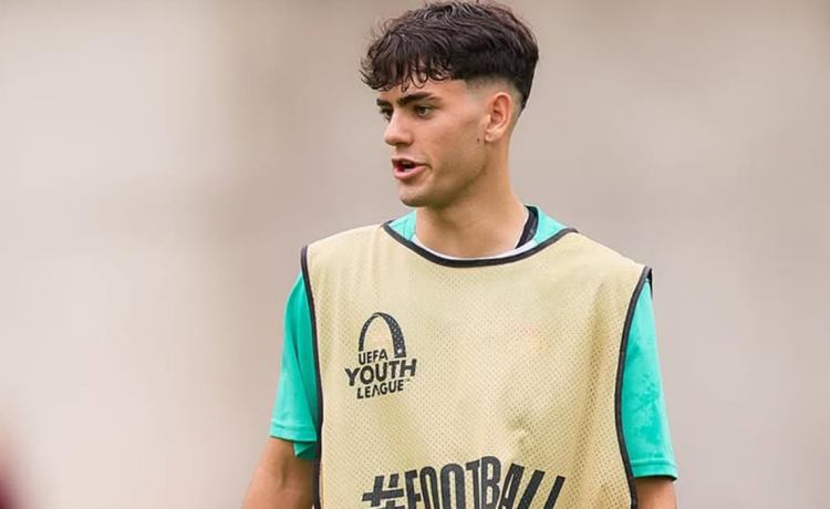 Predisposición para blindar a Iván Corralejo, la gran promesa del Betis avalada por Pellegrini Predisposición para blindar a Iván Corralejo, la gran promesa del Betis avalada por Pellegrini