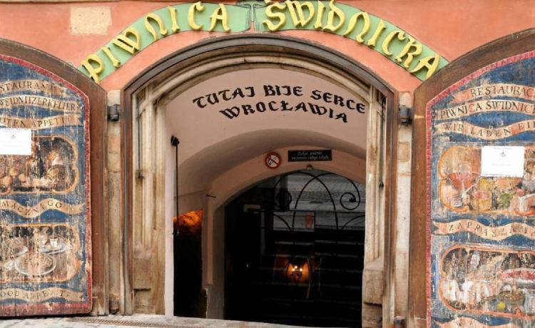 Dónde comer bien y barato en Wroclaw (Breslavia) si vas a ver al Betis a Polonia Dónde comer bien y barato en Wroclaw (Breslavia) si vas a ver al Betis a Polonia